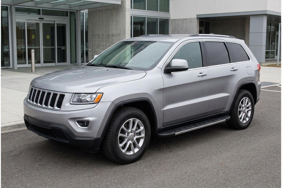 Jeep Grand Cherokee WK2 2010-2021 Estribos Laterales Duru (2 uds., Aluminio) Image