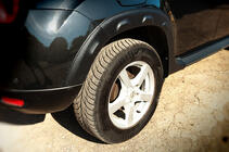 Dacia Duster 2008-2018 Aletines de aleta con bordes (8 uds, plastico) DDU - Ucrania foto 9