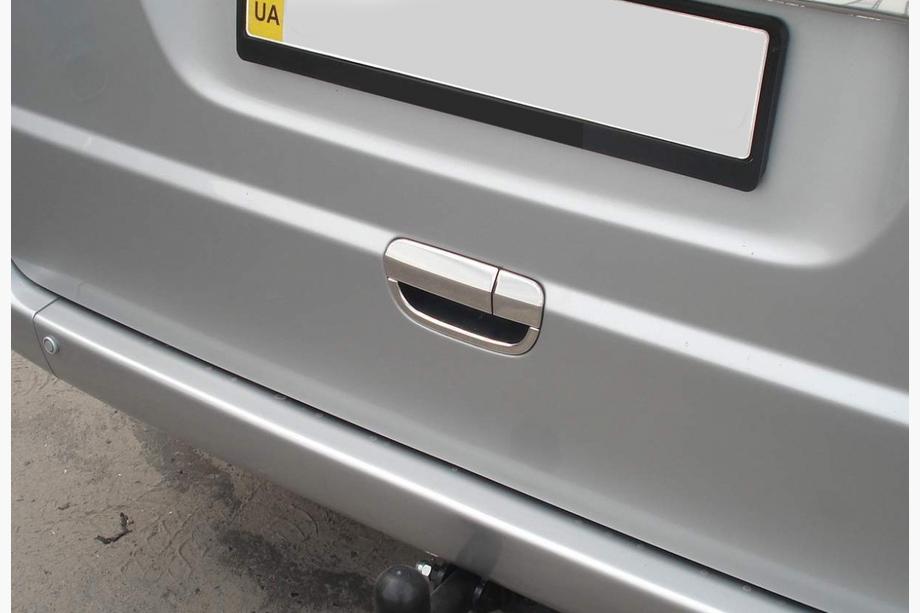Mercedes Viano 2004-2014 Cubierta de manija de puerta trasera de acero inoxidable Carmos - Acero Inoxidable Turco Foto 2