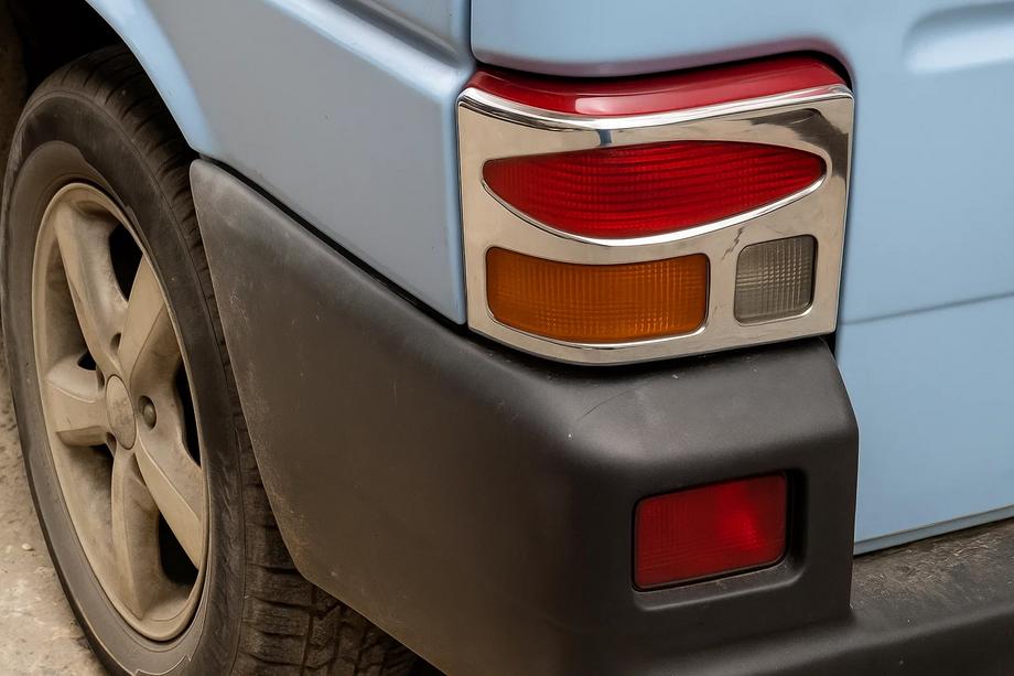 Volkswagen T4 Transporter 1990-2003 Cubiertas de Luces Traseras (2 uds., Acero Inoxidable) Carmos - Acero Inoxidable Turco Image