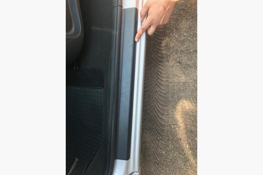 Renault Kangoo 2008–2020 Protecciones de umbral DDU (2 uds., plastico) Foto 5