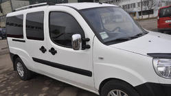 Fiat Doblo I 2005-2010 Barras de Techo Cromadas Base Maxi, Pies de Plástico foto 19