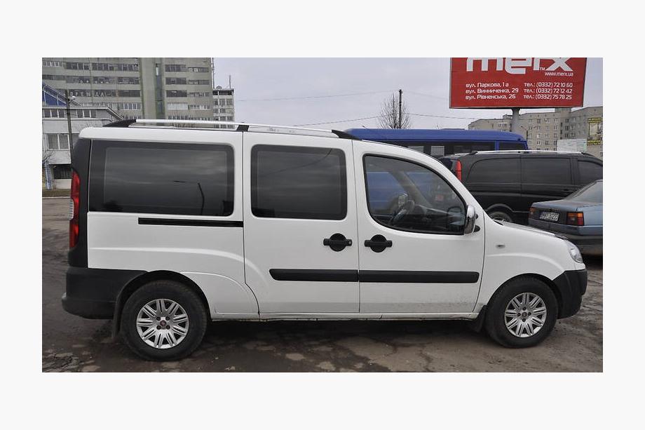 Fiat Doblo I 2005-2010 Barras de Techo Cromadas Foto 18