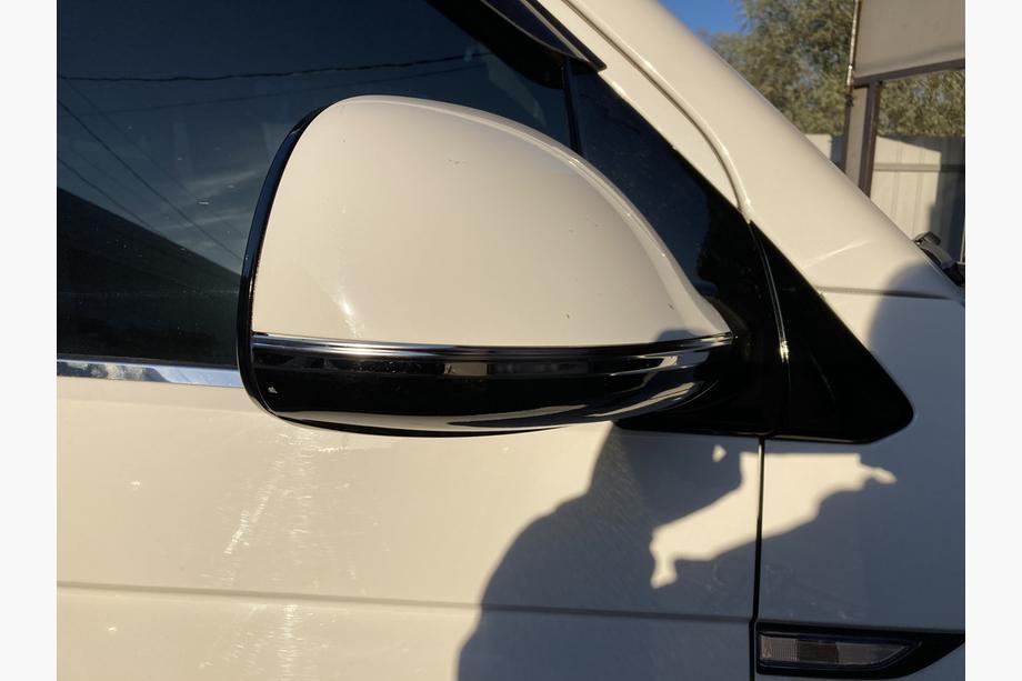 Volkswagen T6 2015-2024 Cubiertas de Espejos Acero Inoxidable (2 uds) Image