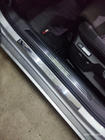 Volkswagen Passat B8 2015-2023 Protector de Umbral de Puerta OmsaLine Tipo 1 (4 uds, Acero Inoxidable) foto 3