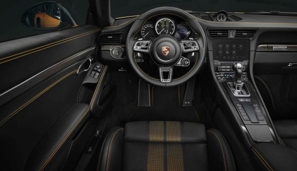 Revisión del Porsche 911 Turbo S en la modificación Exclusive Series Foto 3