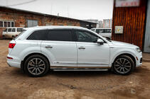 Audi Q7 2015–2026 Estribos Laterales OEM V1 (2 uds., Aluminio) foto 3