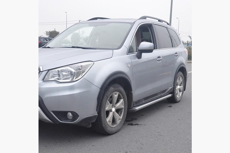 Subaru Forester 2013-2018 Estribos Laterales Original (2 uds, Aluminio) Foto 3