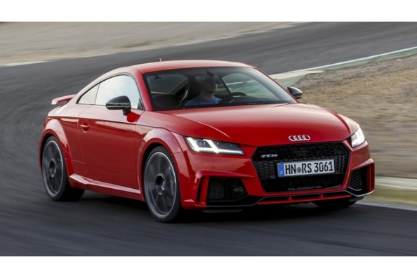 Descripción general de Audi TT RS 2018 del modelo del año