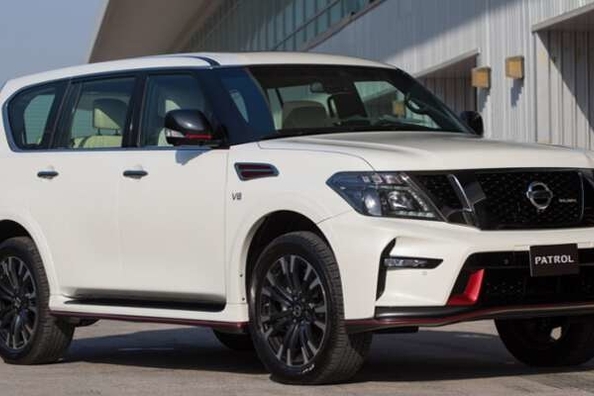 Descripción general del todoterreno Nissan Patrol Foto 2