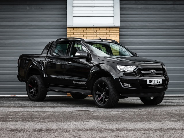 En frankfurt presentarán una exclusiva edición limitada de la versión de una camioneta Ford Ranger Black Edition