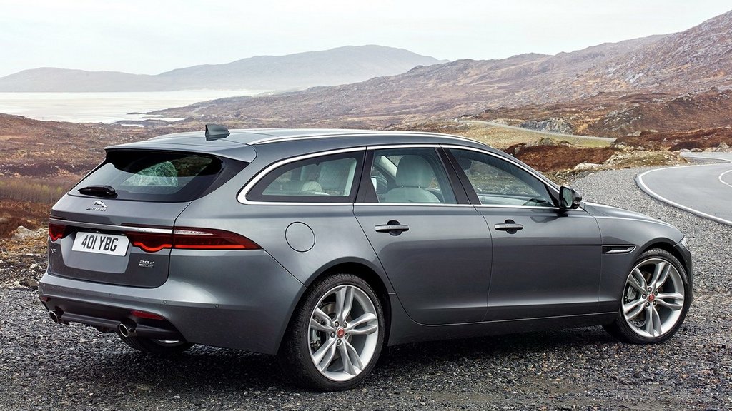Jaguar lanzará familiar, que se convertirá en un competidor para un Mercedes clase E y el BMW 5 Series