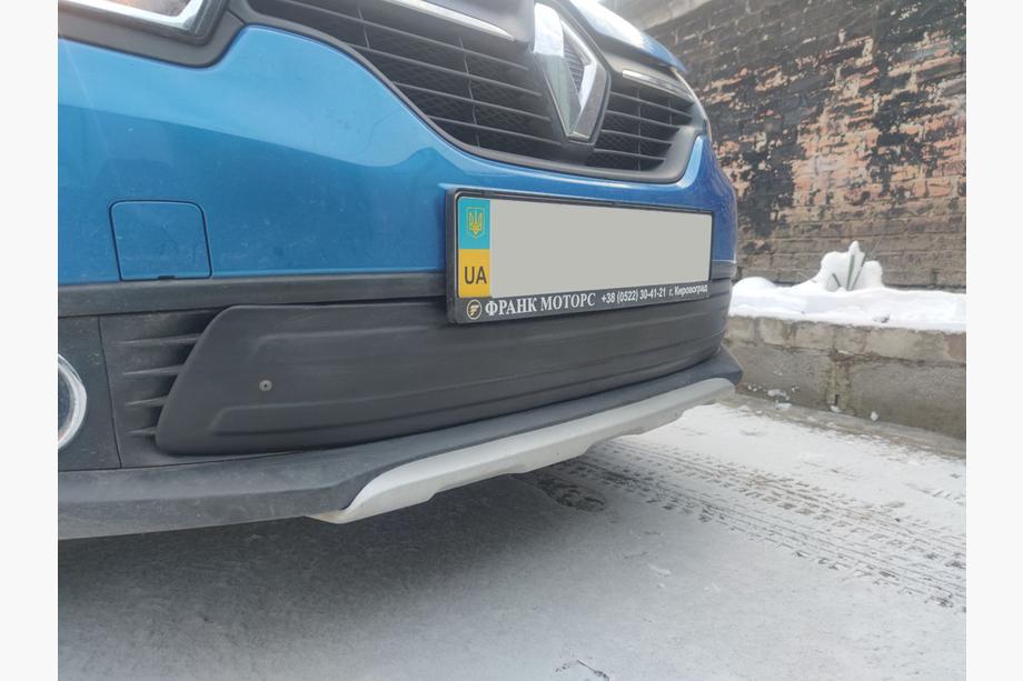 Renault Logan MCV 2013-2022 Cubierta inferior de parrilla de invierno (2013-2015) Foto 3