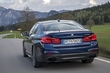 Sedán BMW M550i XDrive el modelo del año 2018 foto 2
