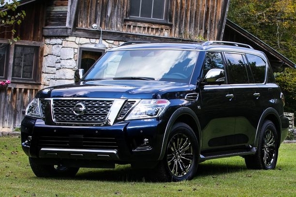 Todoterreno Nissan Armada recibió una única versión Platinum Reserve Foto 3