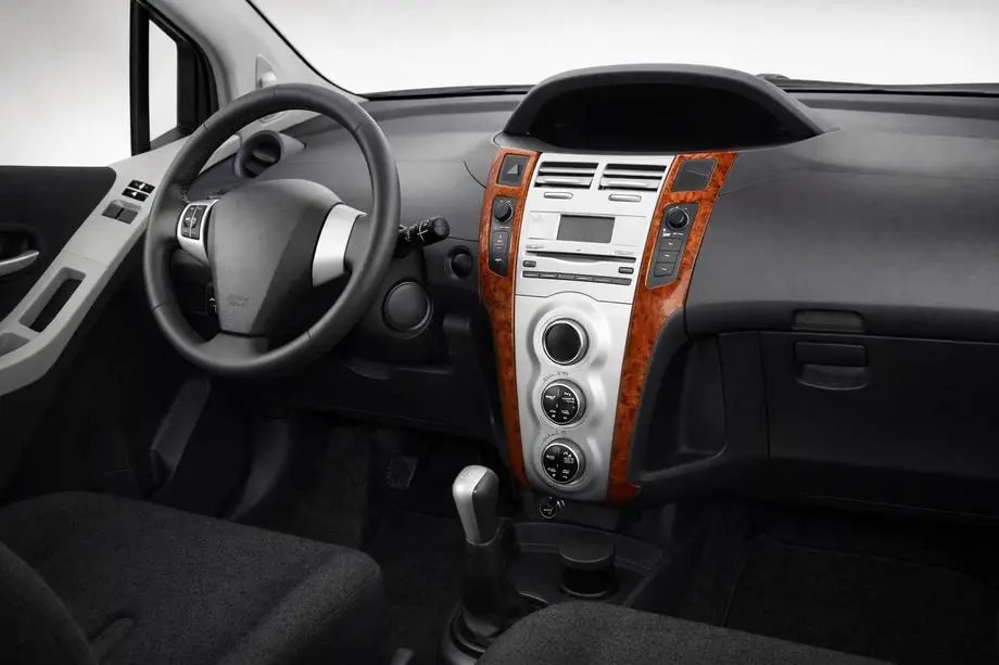 Toyota Yaris 2006-2011 Cubiertas de Panel de Salpicadero Foto 1