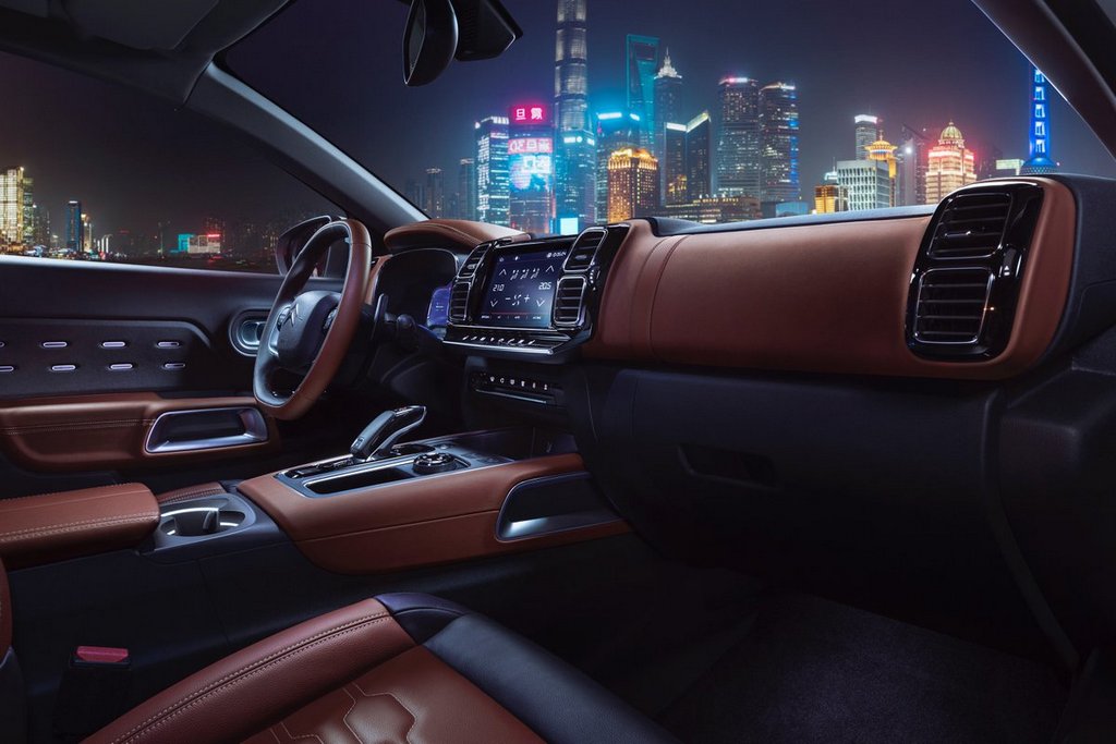 Introducción al nuevo modelo de camioneta Citroen C5 Aircross