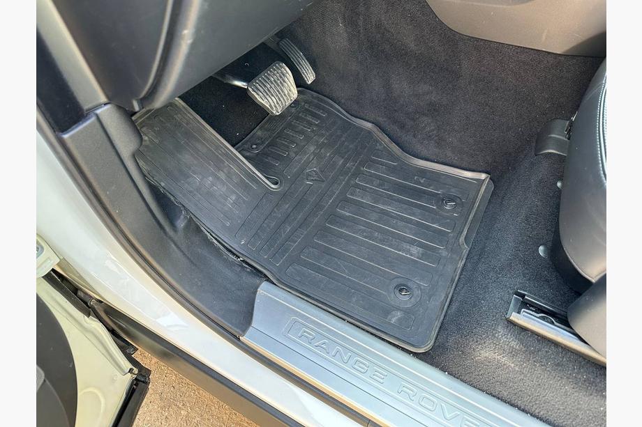 Range Rover Sport 2014-2022 Alfombrillas de goma (4 uds, Stingray Premium) Image
