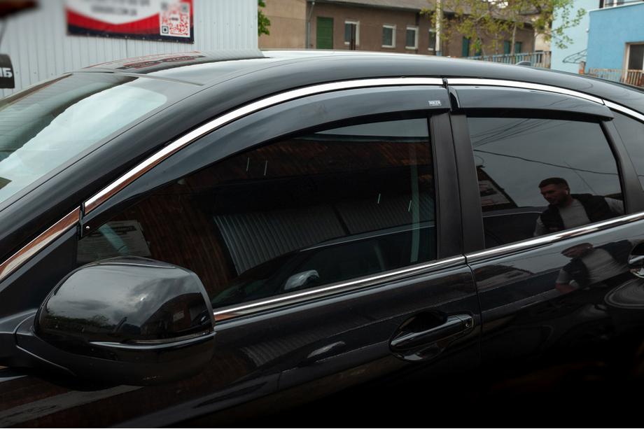 Honda CRV 2012-2016 Deflectores de ventana con moldura cromada (4 uds, Niken) Image