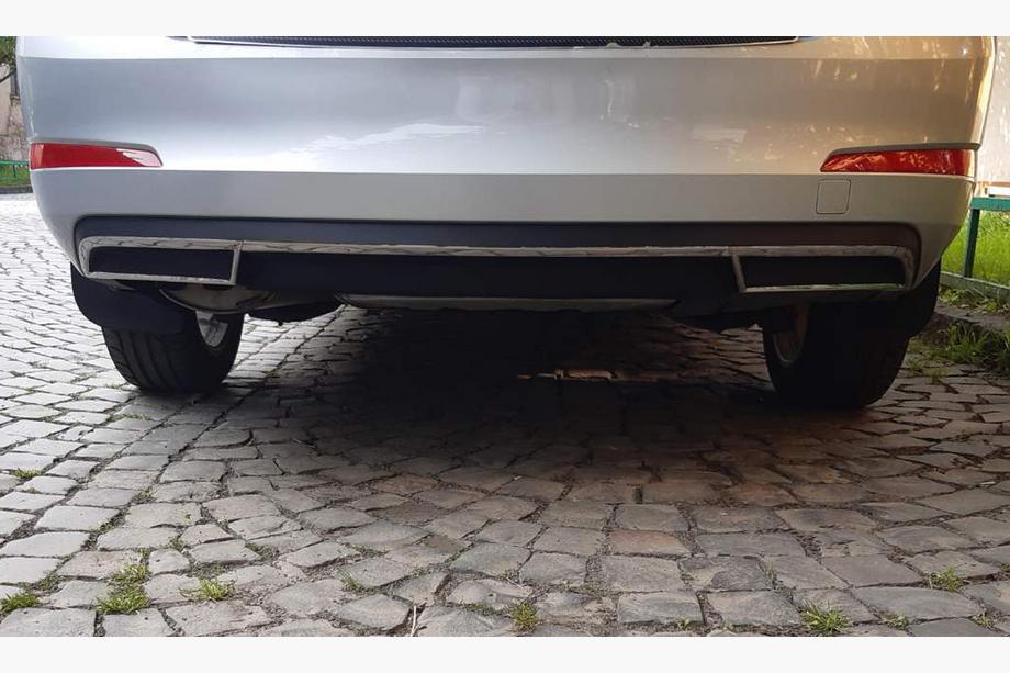 Skoda Octavia III A7 2013-2019 Embellecedor contorno del difusor trasero (2013-2017, acero inoxidable) OmsaLine - Acero Inoxidable Italiano Foto 6
