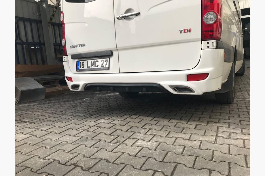 Volkswagen Crafter 2006-2016 Cubierta de parachoques trasero V2 (imprimada para pintar) Image