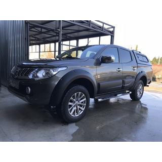 Cabina para pick-up con ventanas corredizas Mitsubishi L200 2015-2024 foto 3