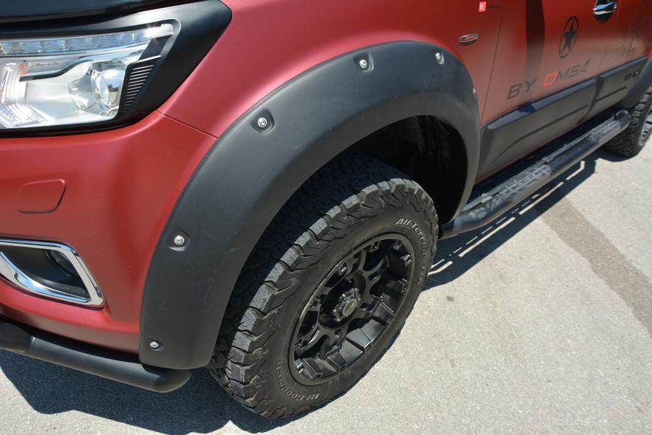Nissan Navara/NP300 2016- Aletines de aleta (Meliset) Image