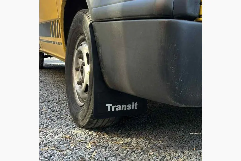 Ford Transit 2000–2014 Guardabarros traseros (2 uds) Rectos Image