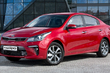 El examen de un sedán KIA Rio foto 1