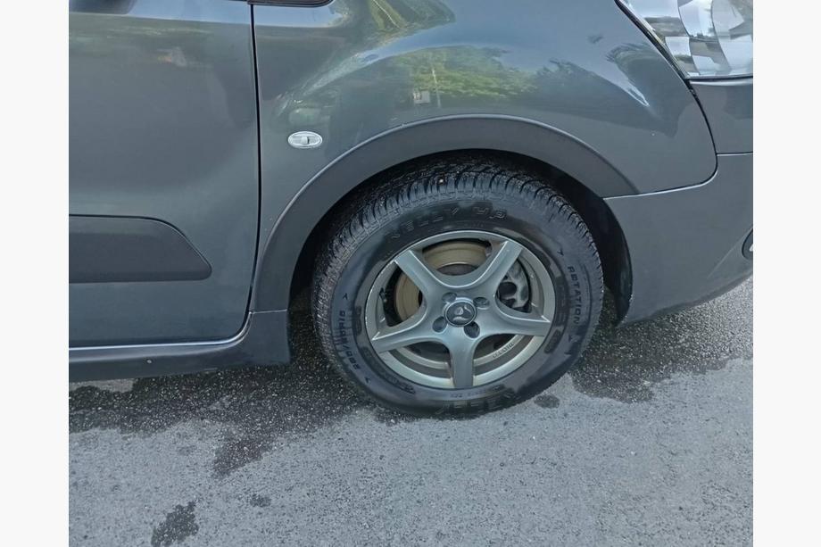 Citroen Berlingo 2008-2018 Aletines de aleta (4 uds, negros) 2 Puertas Laterales, Plástico Foto 7