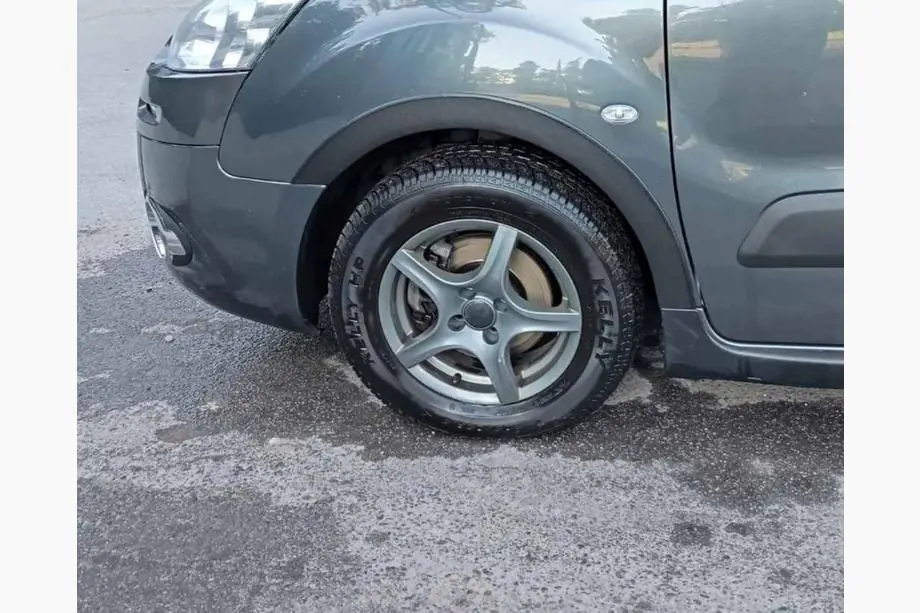 Citroen Berlingo 2008-2018 Aletines de aleta (4 uds, negros) Image