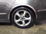 Ford Mondeo 2014-2022 Molduras de pasos de rueda (Liftback, 4 uds., acero inoxidable) foto 12