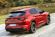 El examen de cruce de Alfa Romeo Stelvio foto 3