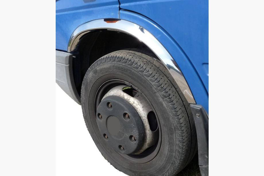 Mercedes Sprinter W901/902/903/904/905 1995–2006 Molduras de aleta de acero inoxidable (4 uds) Foto 3