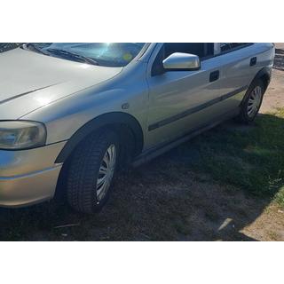 Aletines de aleta (SD/HB) (4 uds, negro) Opel Astra G classic 1998-2012 foto 4
