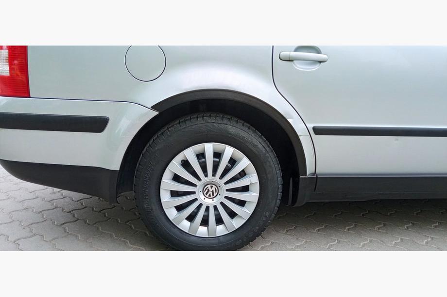 Volkswagen Passat B5 1997-2005 Aletines de aleta (4 uds, negros) SW, 1996-2005, ABS Foto 11