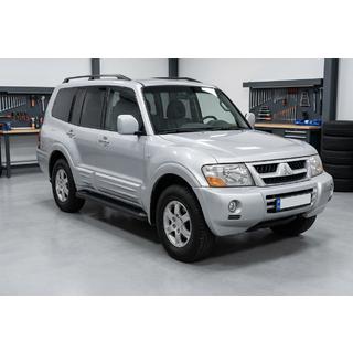 Estribos Laterales Allmond Black (2 uds., Aluminio) Mitsubishi Pajero Wagon III 1999-2006 foto 1