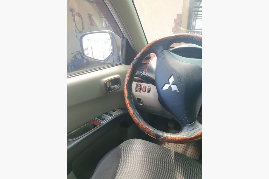 Mitsubishi L200 2006-2015 Juego de molduras para salpicadero (11 piezas) Carbono Foto 10