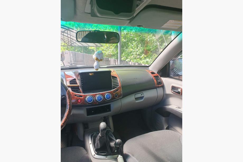 Mitsubishi L200 2006-2015 Juego de molduras para salpicadero (11 piezas) Carbono Foto 12