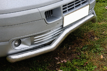 Volkswagen T5 Transporter 2003-2010 Defensa delantera Wave ST007 (acero inoxidable) foto 2