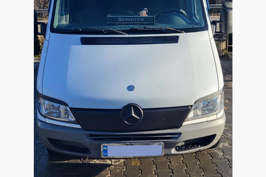 Mercedes Sprinter W901/902/903/904/905 1995–2006 Cubierta de invierno para parrilla Image