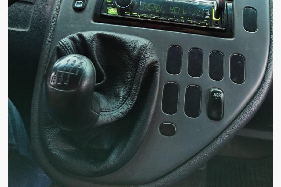 Mercedes Vito W638 1996-2003 Funda de palanca de cambios de cuero Foto 3