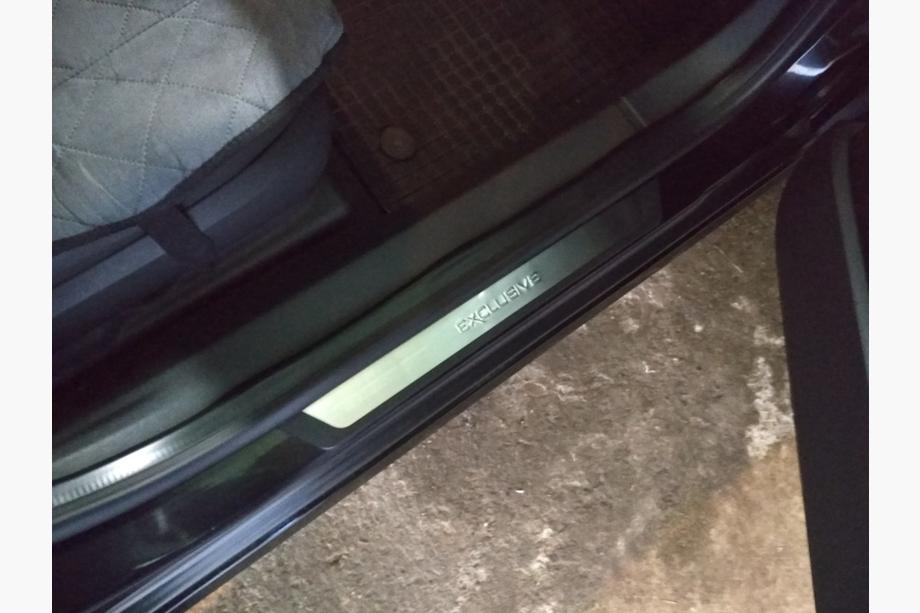Opel Vectra C 2002-2008 Protector de umbral de puerta Flexill (4pcs, acero inoxidable) Image