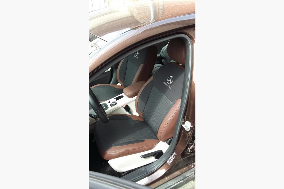 Mercedes A-class W176 2012-2018 Fundas de Asientos de Coche (Polipiel↗Tela, Premium) Foto 4