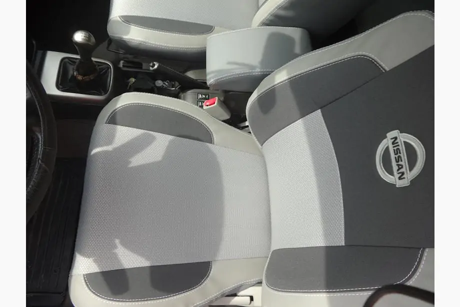Nissan X-trail T30 2002-2007 Fundas de Asientos de Coche (Polipiel↗Tela, Premium) Foto 5