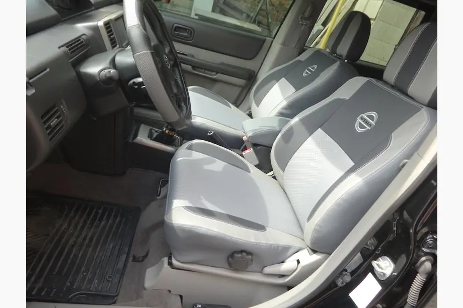 Nissan X-trail T30 2002-2007 Fundas de Asientos de Coche (Polipiel↗Tela, Premium) Foto 6