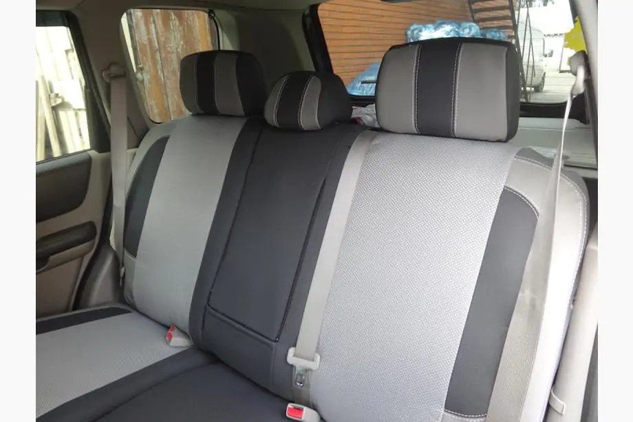 Nissan X-trail T30 2002-2007 Fundas de Asientos de Coche (Polipiel↗Tela, Premium) Foto 9