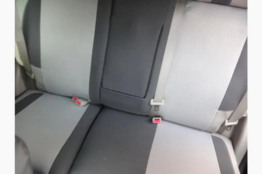 Nissan X-trail T30 2002-2007 Fundas de Asientos de Coche (Polipiel↗Tela, Premium) Foto 11