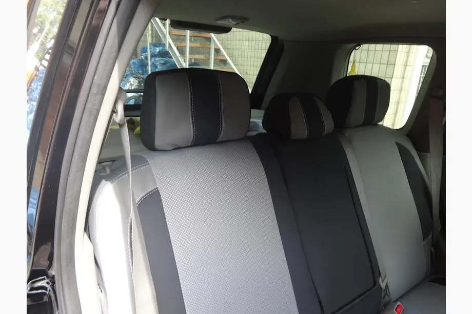 Nissan X-trail T30 2002-2007 Fundas de Asientos de Coche (Polipiel↗Tela, Premium) Foto 20