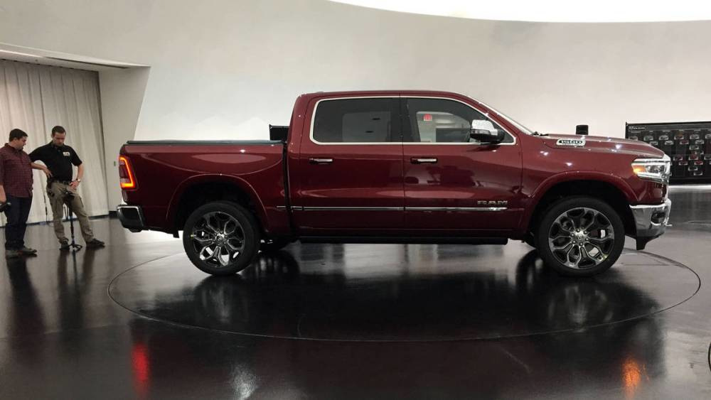 El brutal e inconfundible: camioneta Ram 1500 de la nueva generación